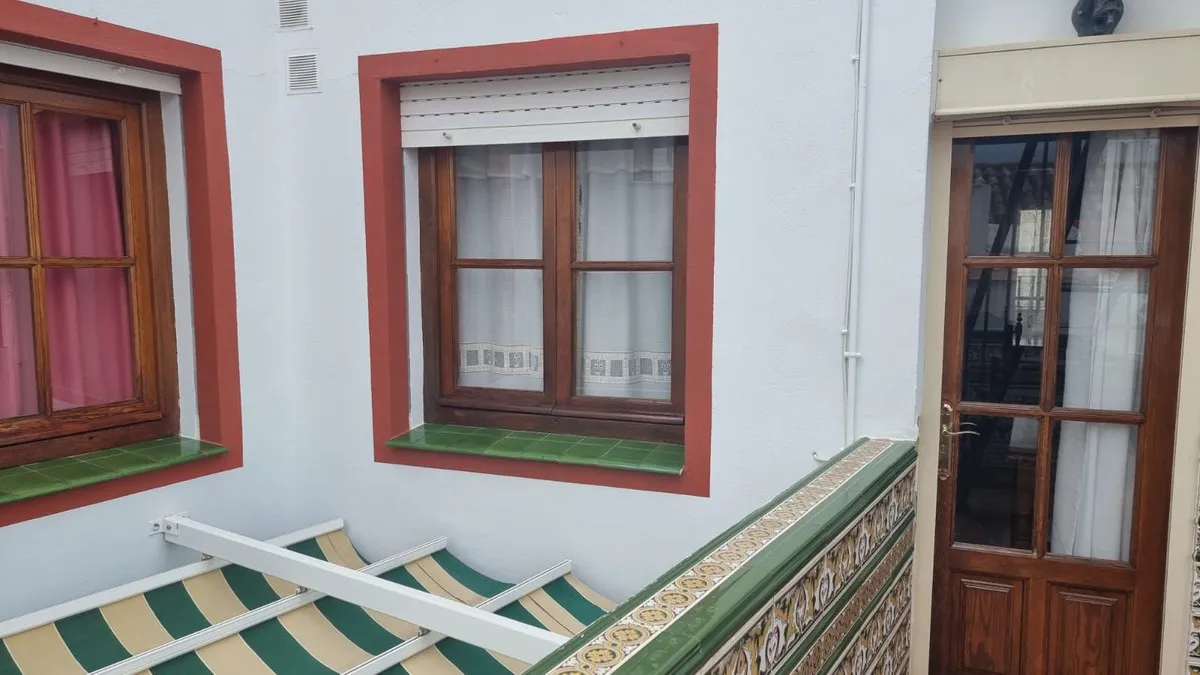 8d01cf3a-d60a-4e5c-b596-11d9b92479a1