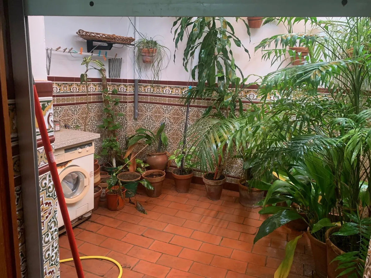 c4fcd7d4-7546-48e1-a2a4-dc929dc4888a