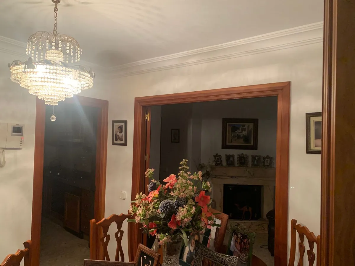 e2e402cd-0bb9-4a43-9c63-44dd1e8b852b