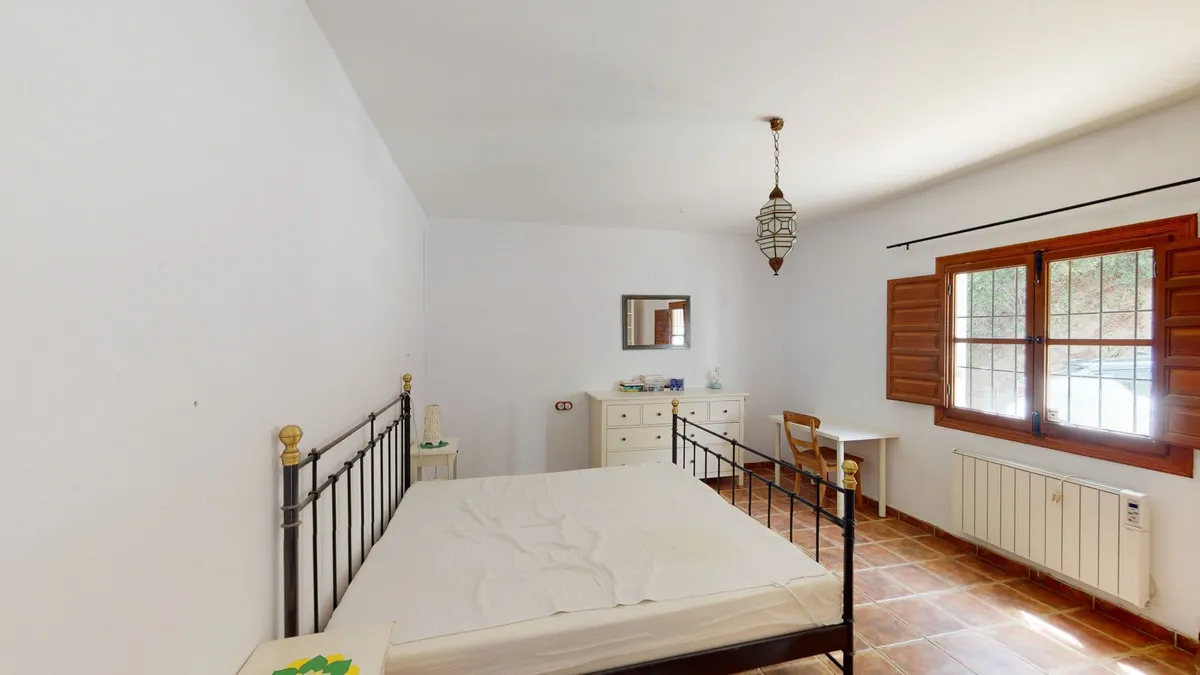 12f7f10d-e773-4ddb-83f8-f52ae7c57ee9