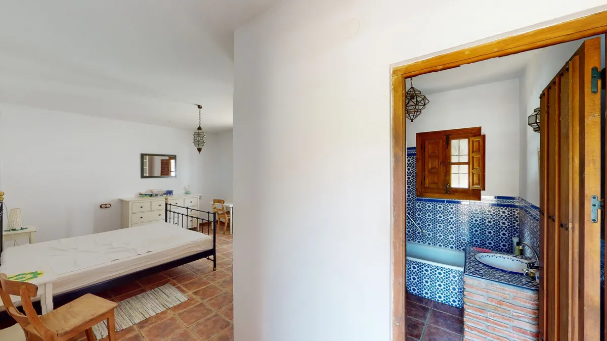 5e0dde8a-149f-457e-8451-c4051be3cf1a