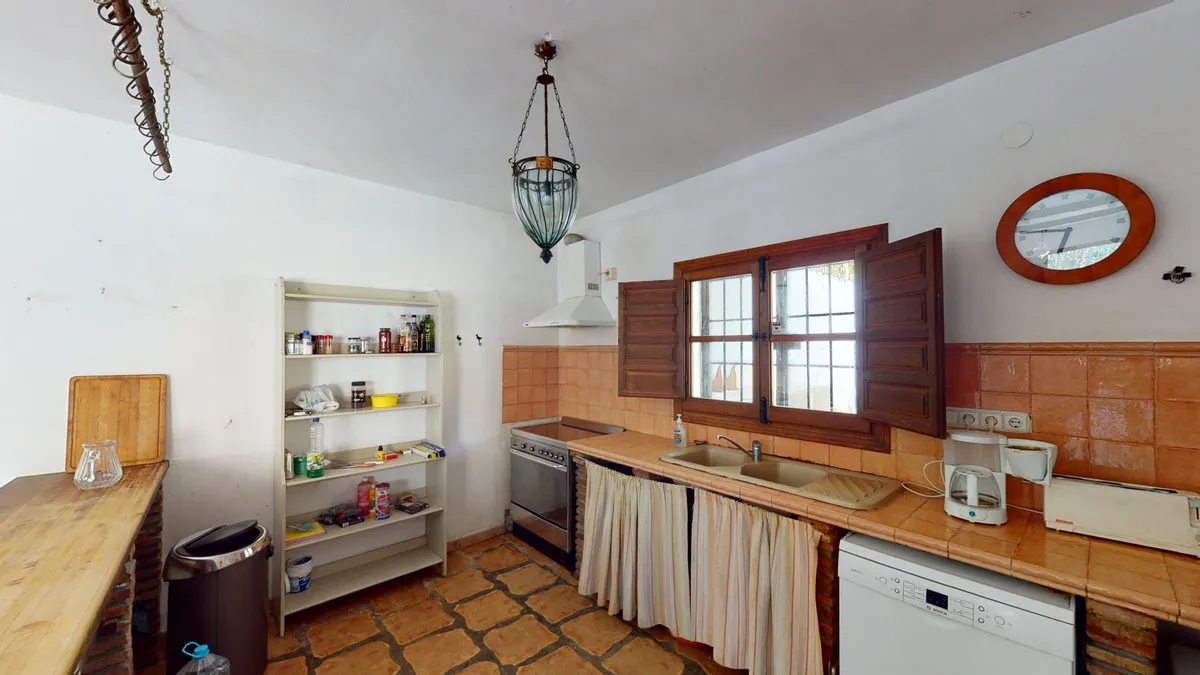 a4ee843b-80d0-4c75-8fc0-8a0cd73e782e