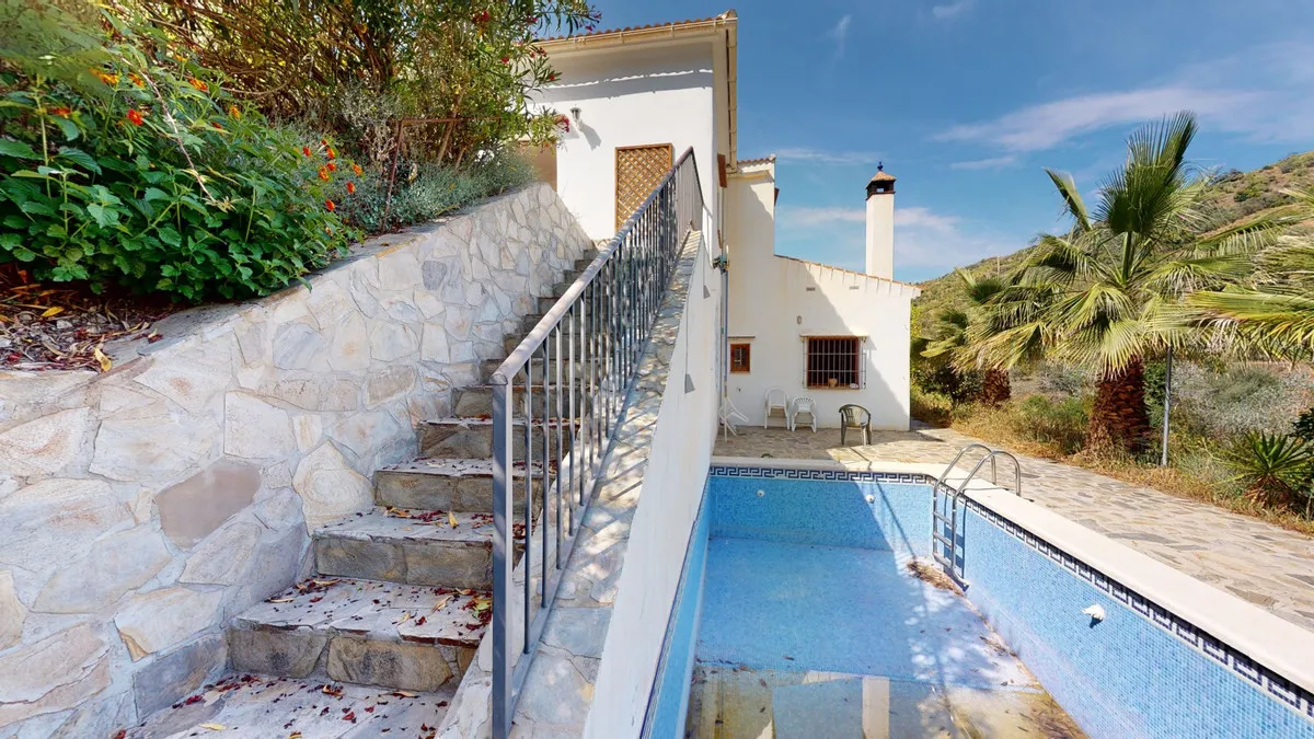 aa455d18-70e5-4be6-af77-fc85304a6db8