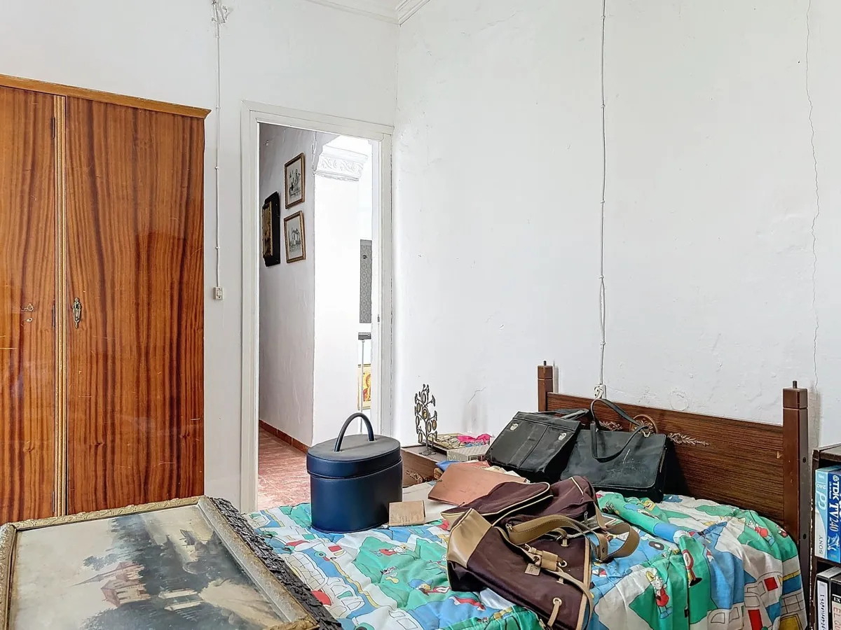 1dd681ba-ed39-4584-a7df-46a8874de27b