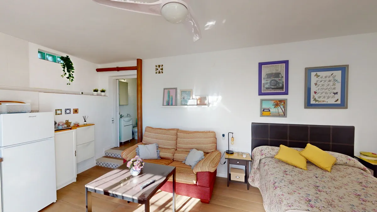 cef23143-84b8-4f86-a725-c75576703ac0