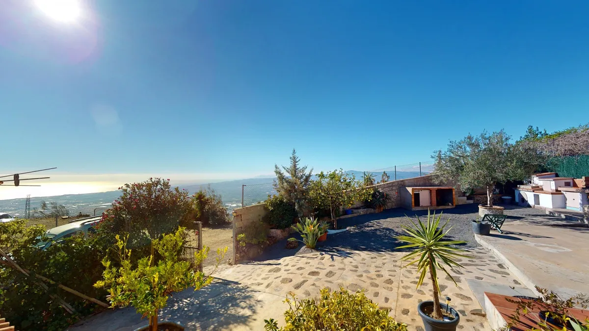 da5c4096-2161-455b-8aab-4e87bcce4b1e