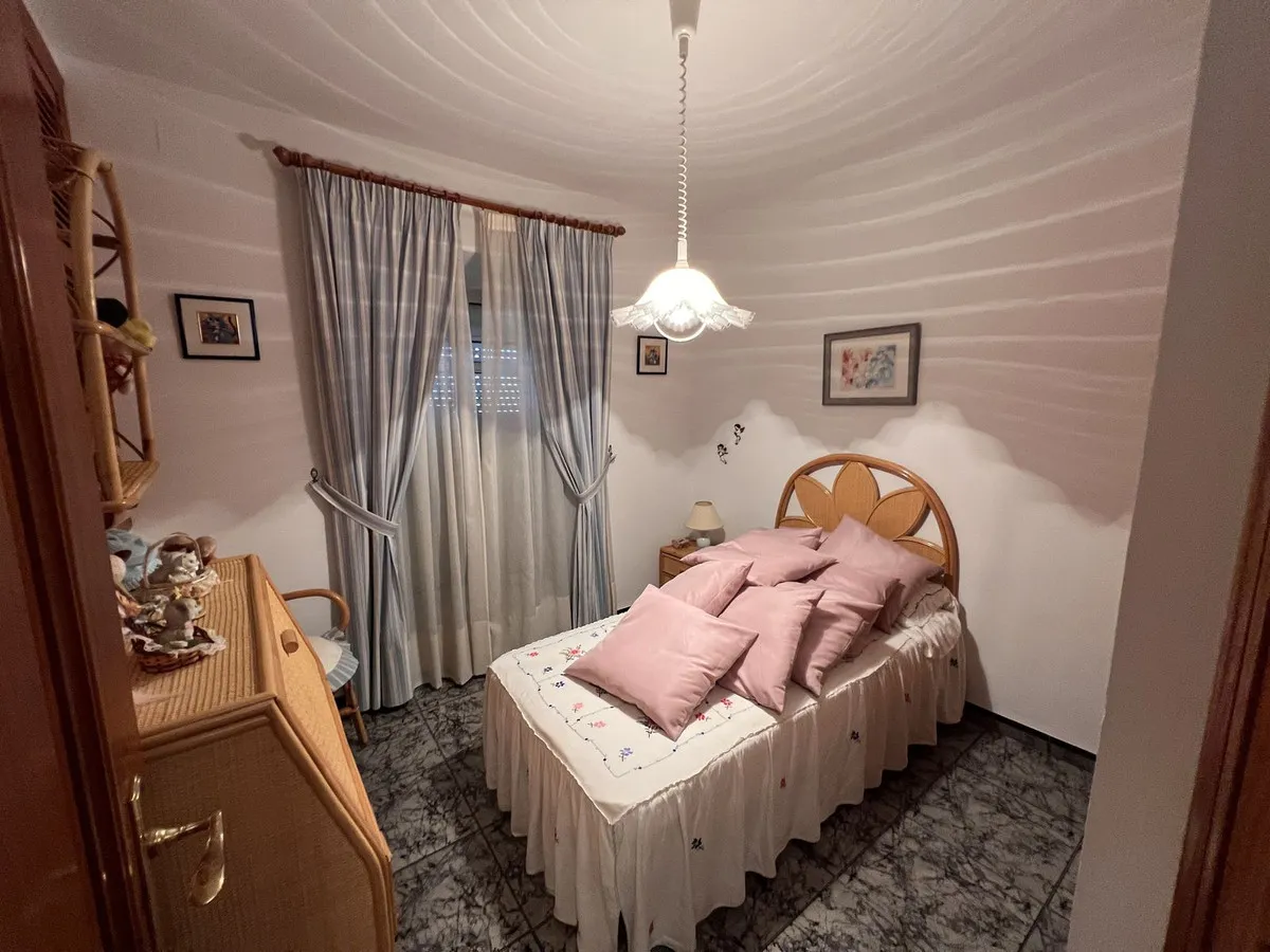 ea9ac37e-8409-4460-82a7-206b63079f0b