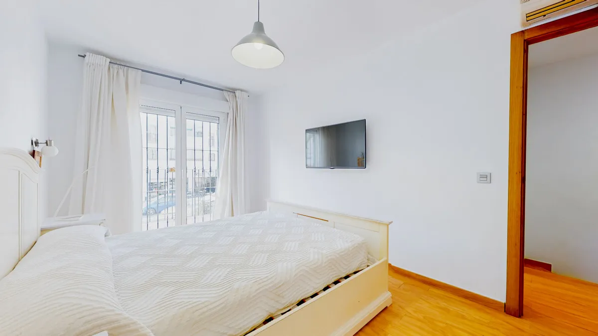 51b2185a-32cc-4098-9b1f-6bc64ad128df