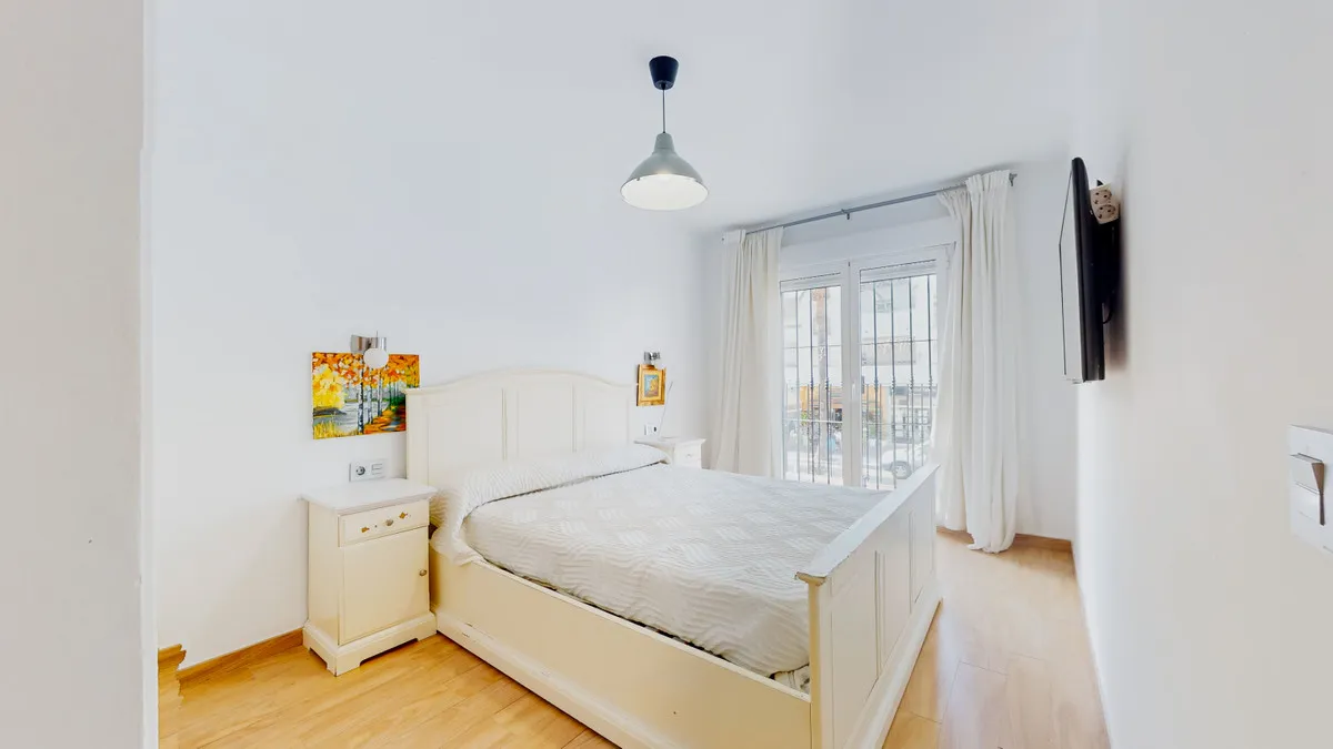 ef659eb9-36fc-41a3-a110-fdfa60b1c508