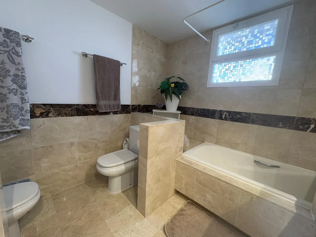 c4c94f44-bdd1-4209-9483-e9aea486db47