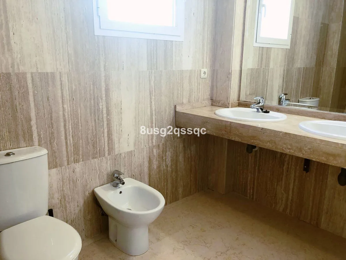 56b20017-80b9-40ee-853a-3f3e5e3c6972