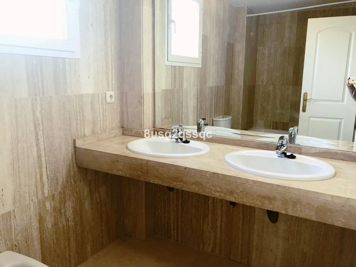 710b1c91-d303-416a-b2f8-a4e59d4c7f08