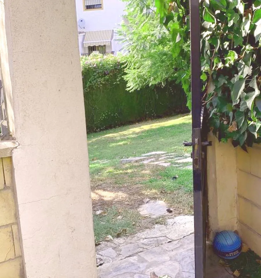 c1c4c7d9-68cf-4a87-bf26-36f12d1bc036