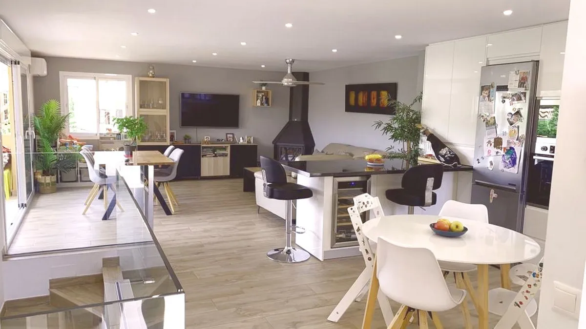 c7f006c4-bee2-4bb8-b7f2-228db459a347