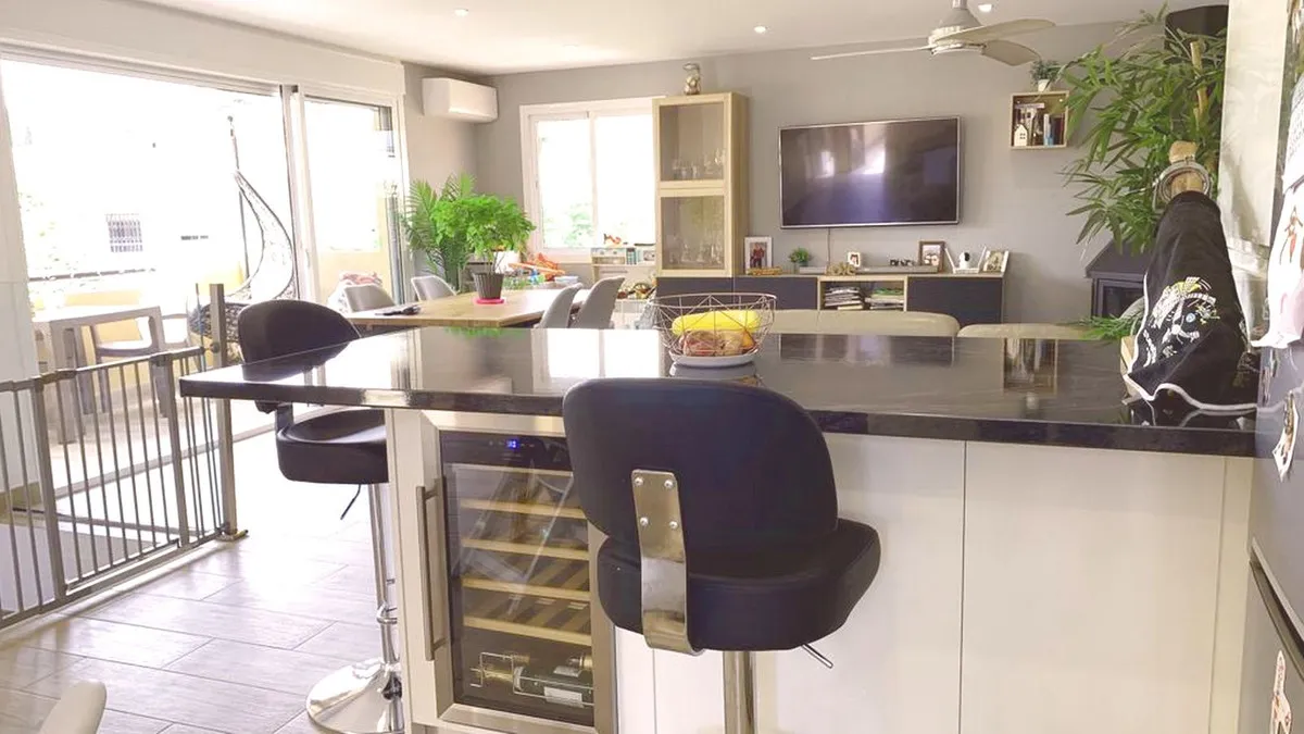 da222247-7985-4f4e-853c-79c14dd0a795