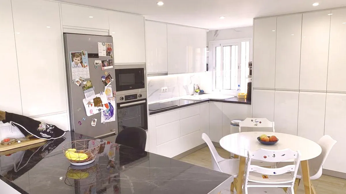 ddabfb41-8f0c-428e-bcc8-974eb8a8f7c9