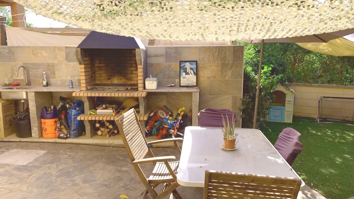 fb87e03e-49f7-445f-96b3-3b67dc1c6269