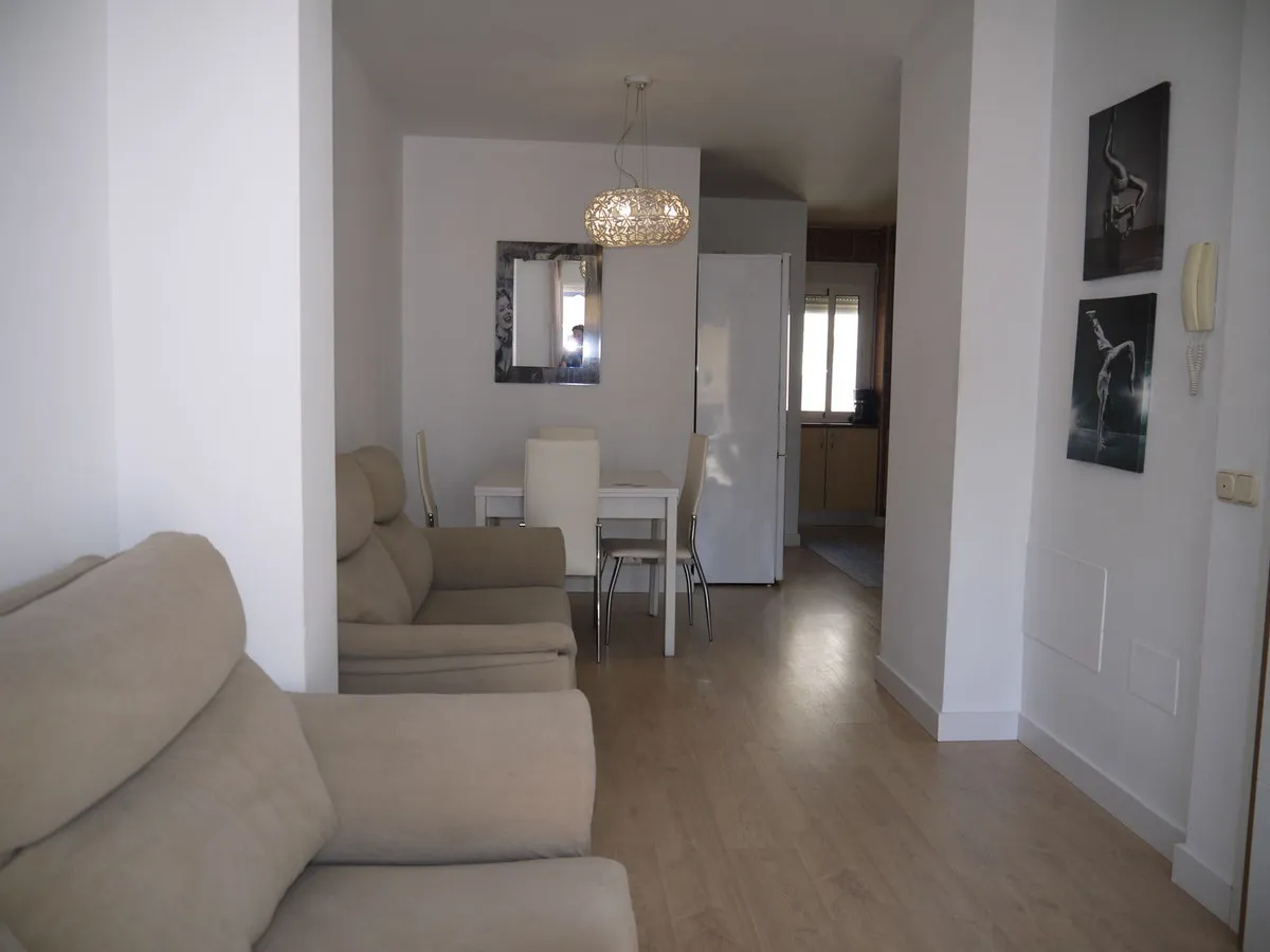 fc629124-aa98-4b72-9df6-ad876fa95767