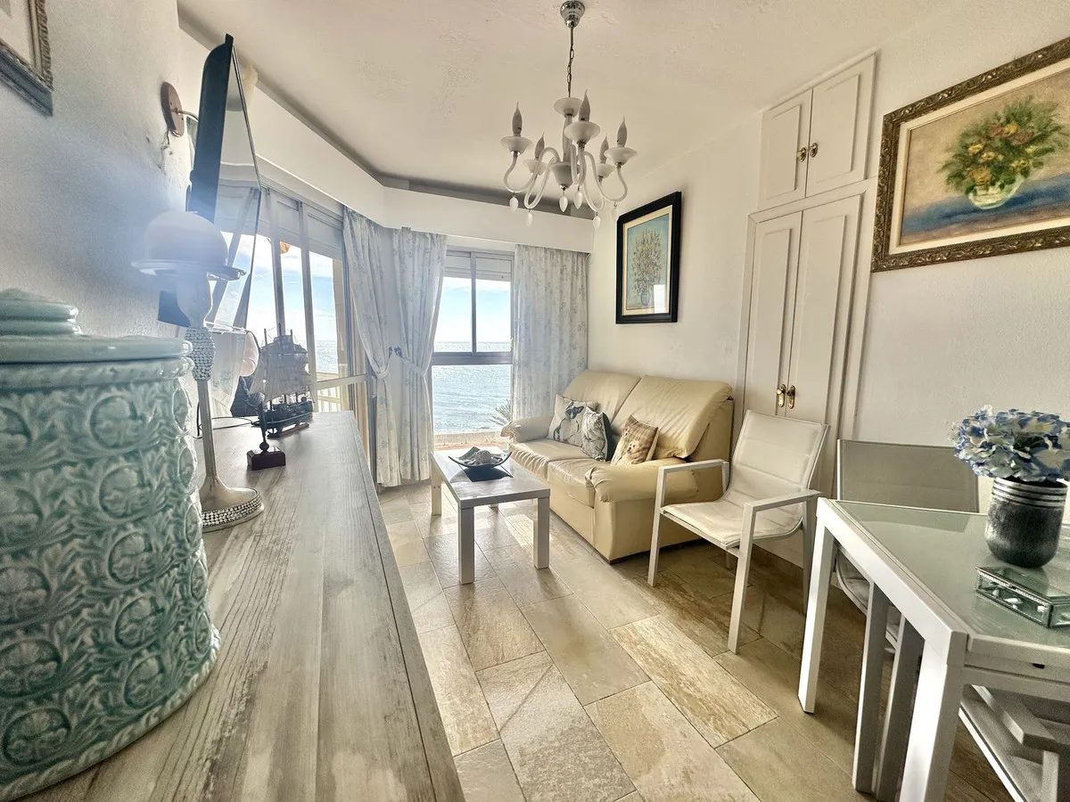 09f694ee-5c06-4edd-853b-0e3eb3b8ce8d