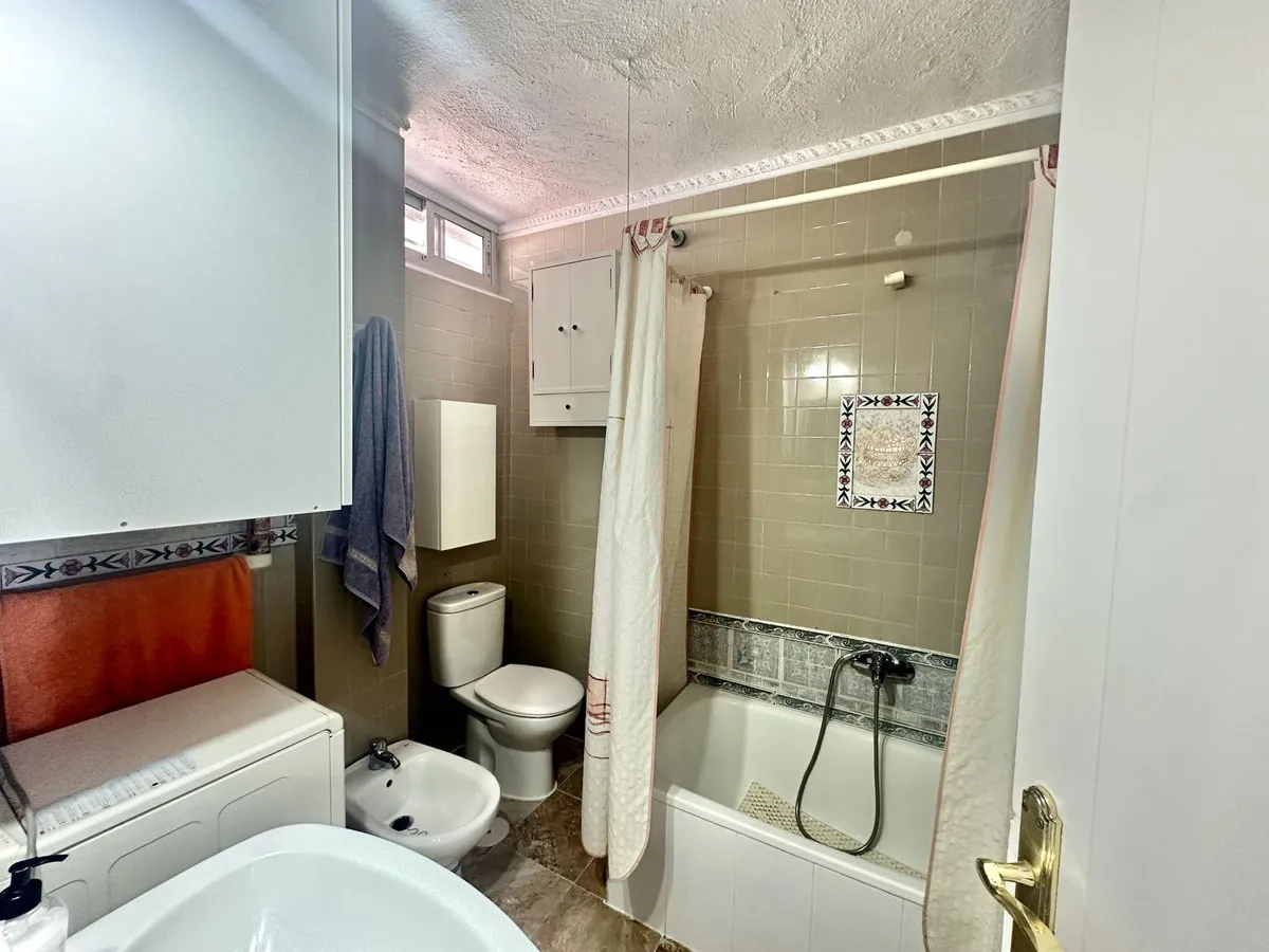 2b84b3a6-a237-4f58-8d3e-aa50562559c6