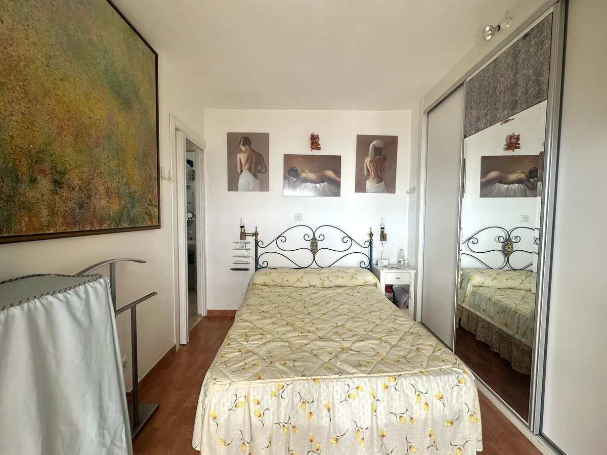 ccc1d47b-8965-440e-a31d-672687f03170