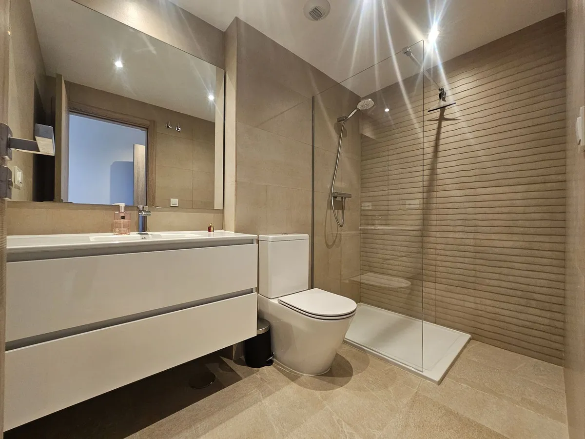 ef5bf20b-9845-4faa-9504-69c02579dc38