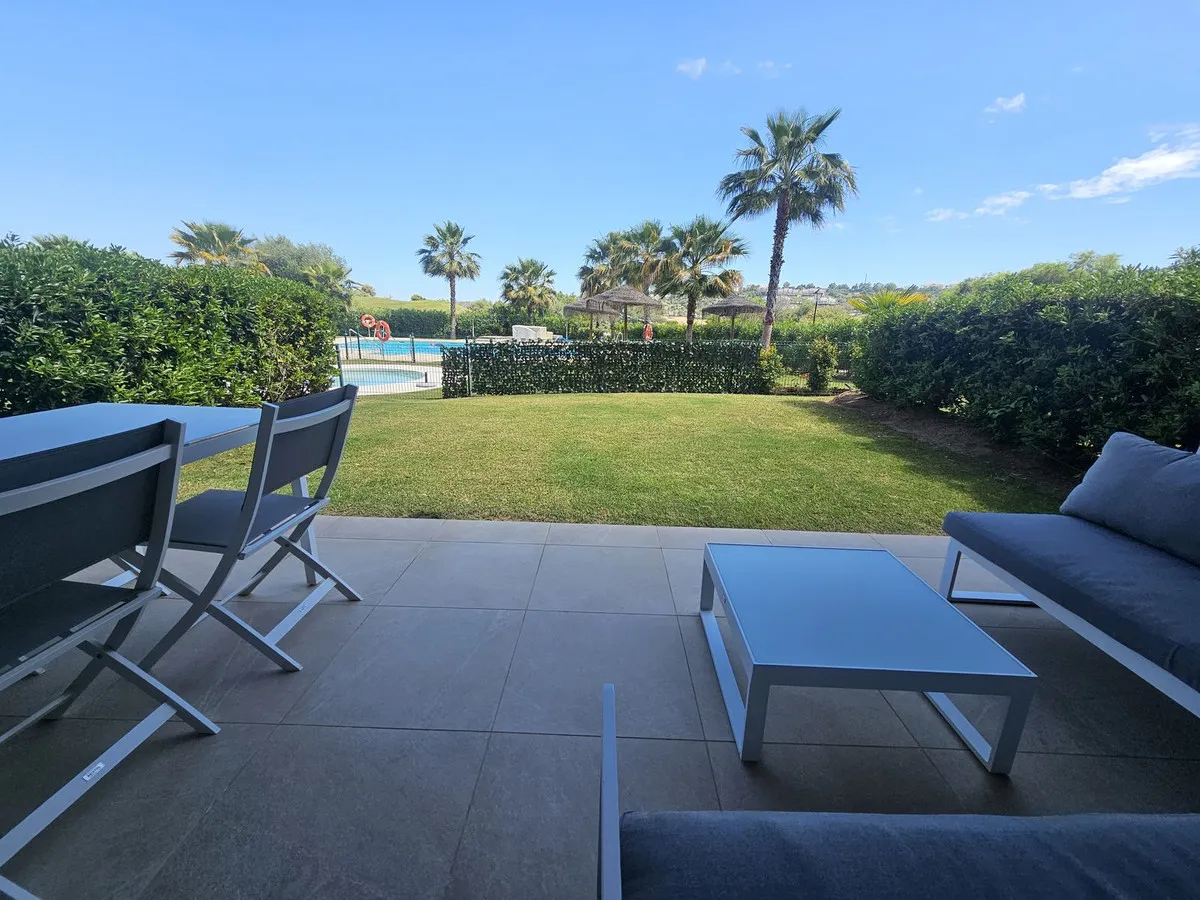 ff2156ad-d3ec-437f-94a3-389de8b39d17