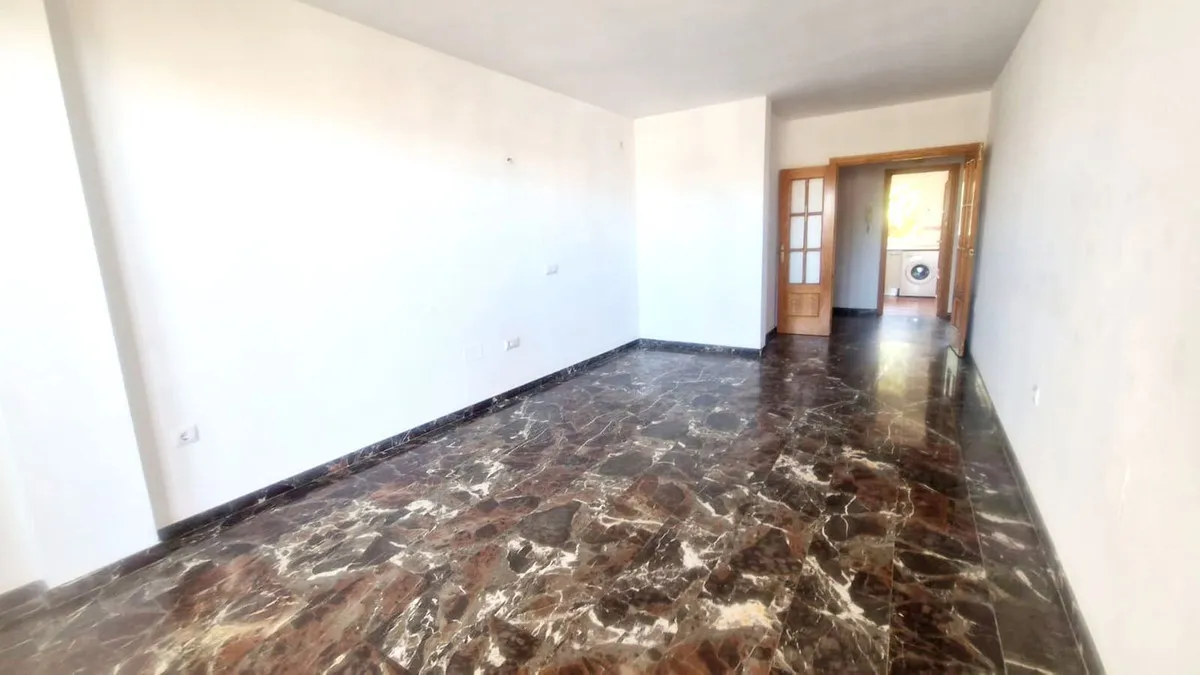 1857e9c9-d227-45f8-9928-b02446afd1a4