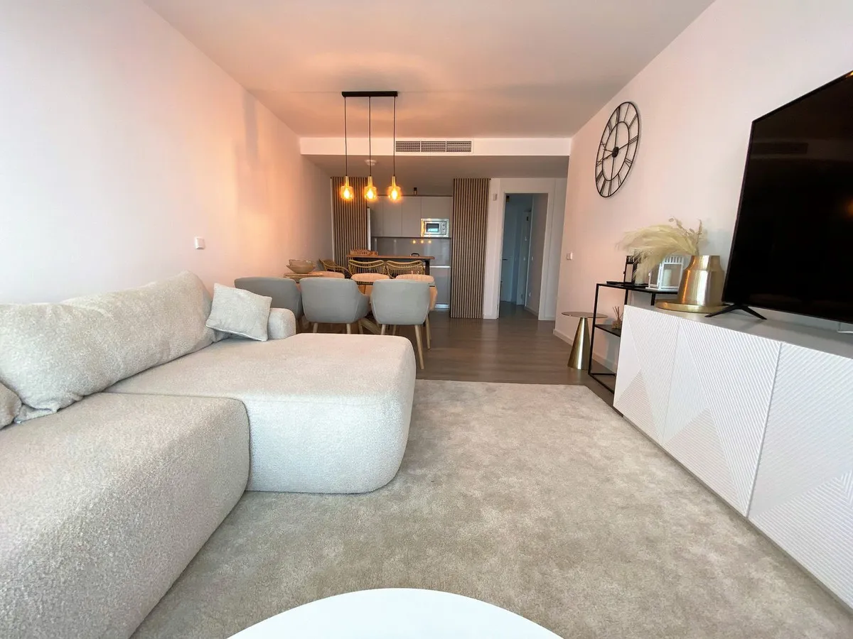 0f214468-e2d2-45cd-ab65-bc74eb7d227b