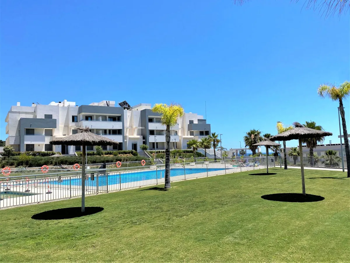 954d8c0d-25de-4cad-a4fa-b77f85c95c26