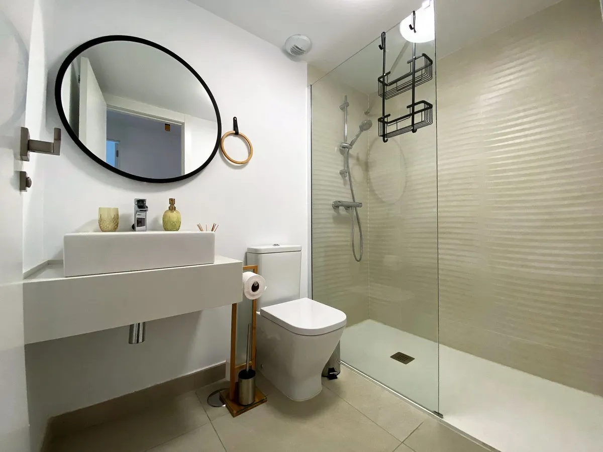 f8650f0e-4935-42e7-92e9-d259b3facc4c