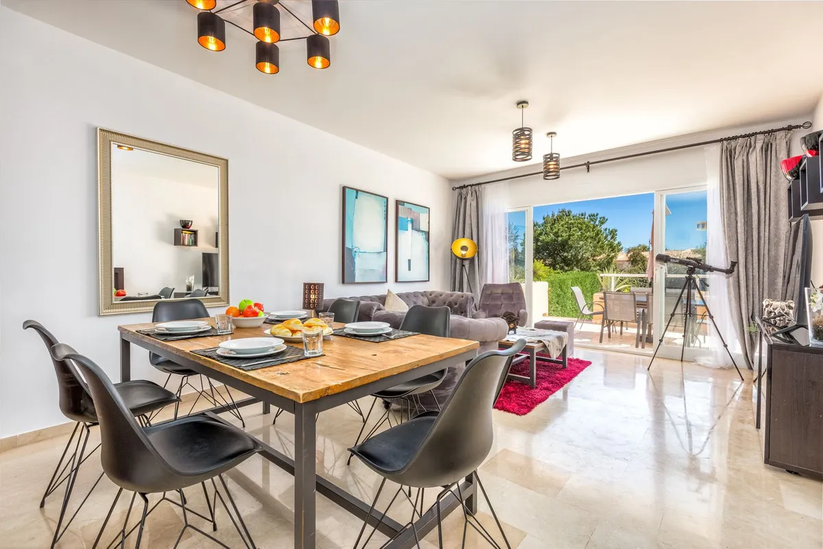 7908ffb8-2ffa-4125-b165-6ca5ead0bad1