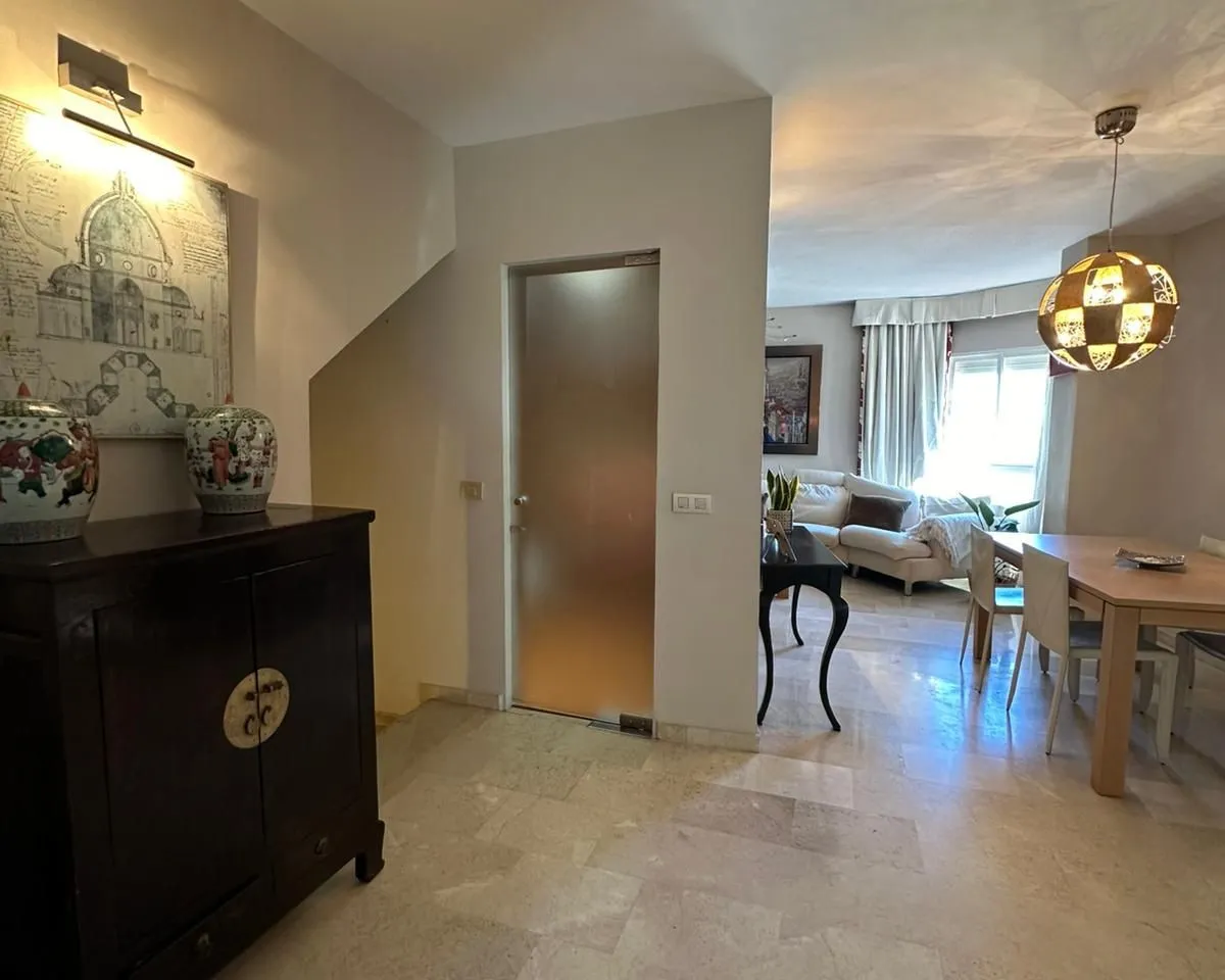 e04b1bca-053b-4147-a7a2-15f117c6fd46