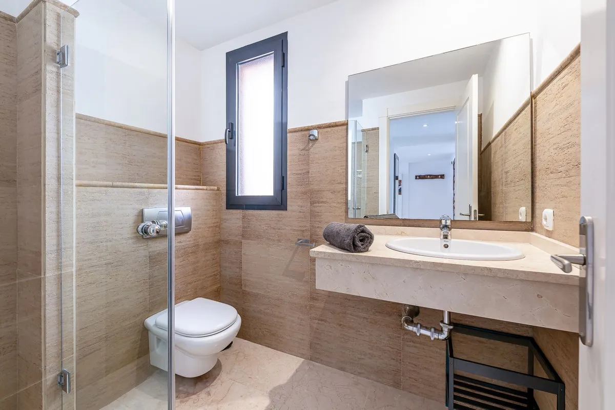 59c86e35-a519-4f73-b9bd-fb69a59b012a