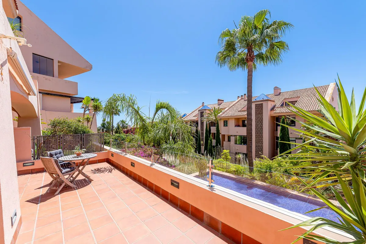 b63cb698-634e-420b-8a7a-5d25f6c5052f