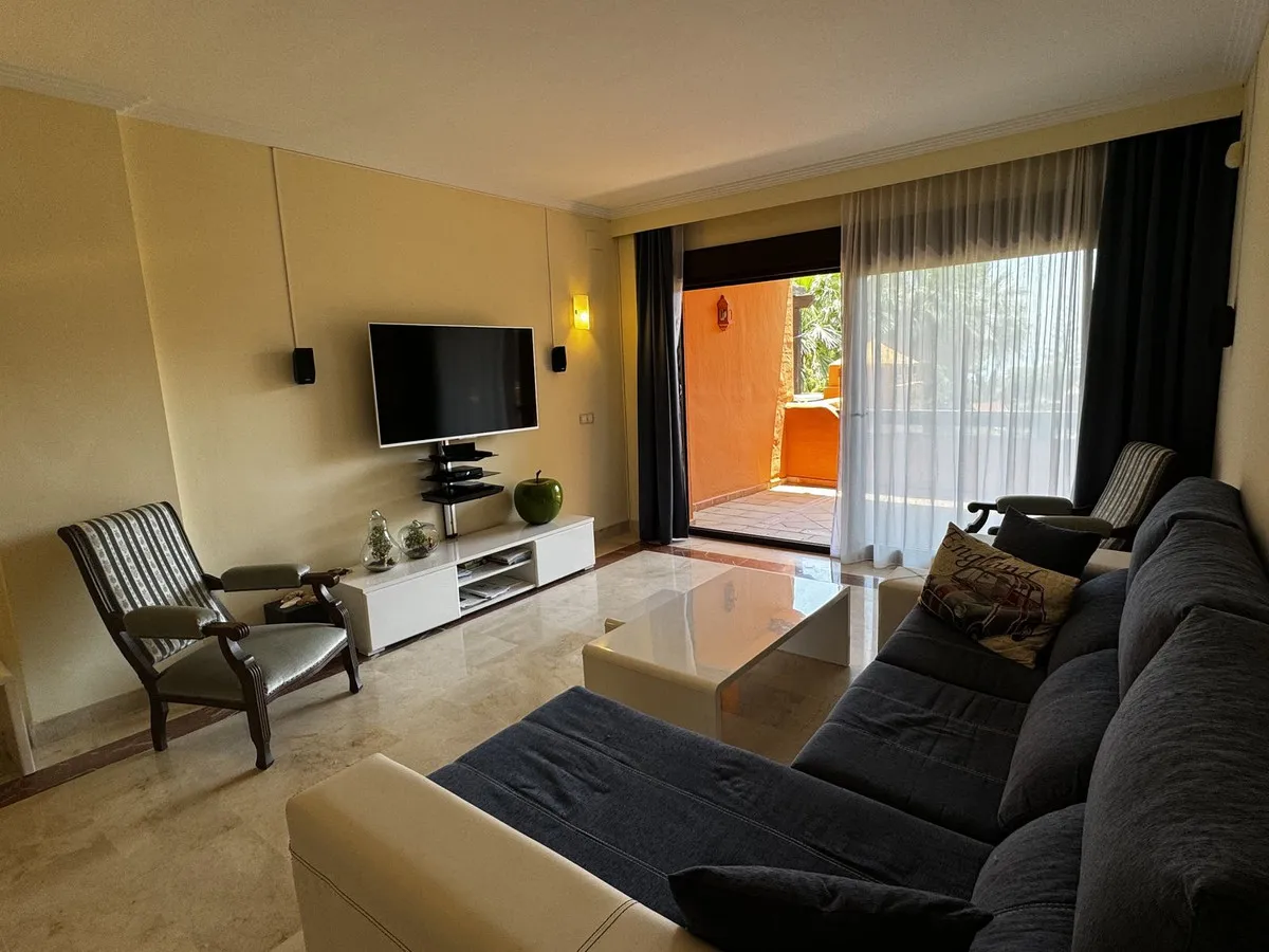 1126868b-da14-45f7-ae90-b6c546665e23