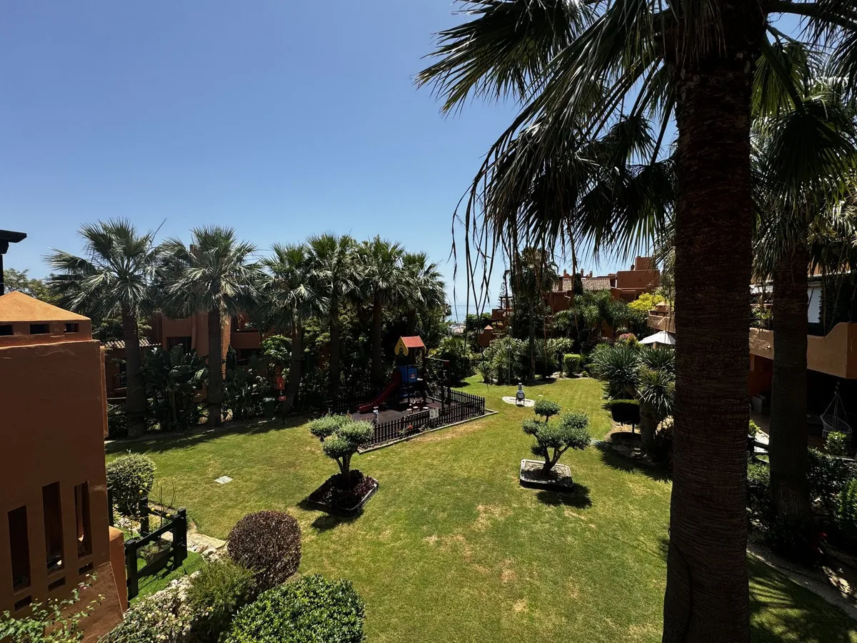 2b32a372-d967-40dd-8761-6ac9d3c3cfeb