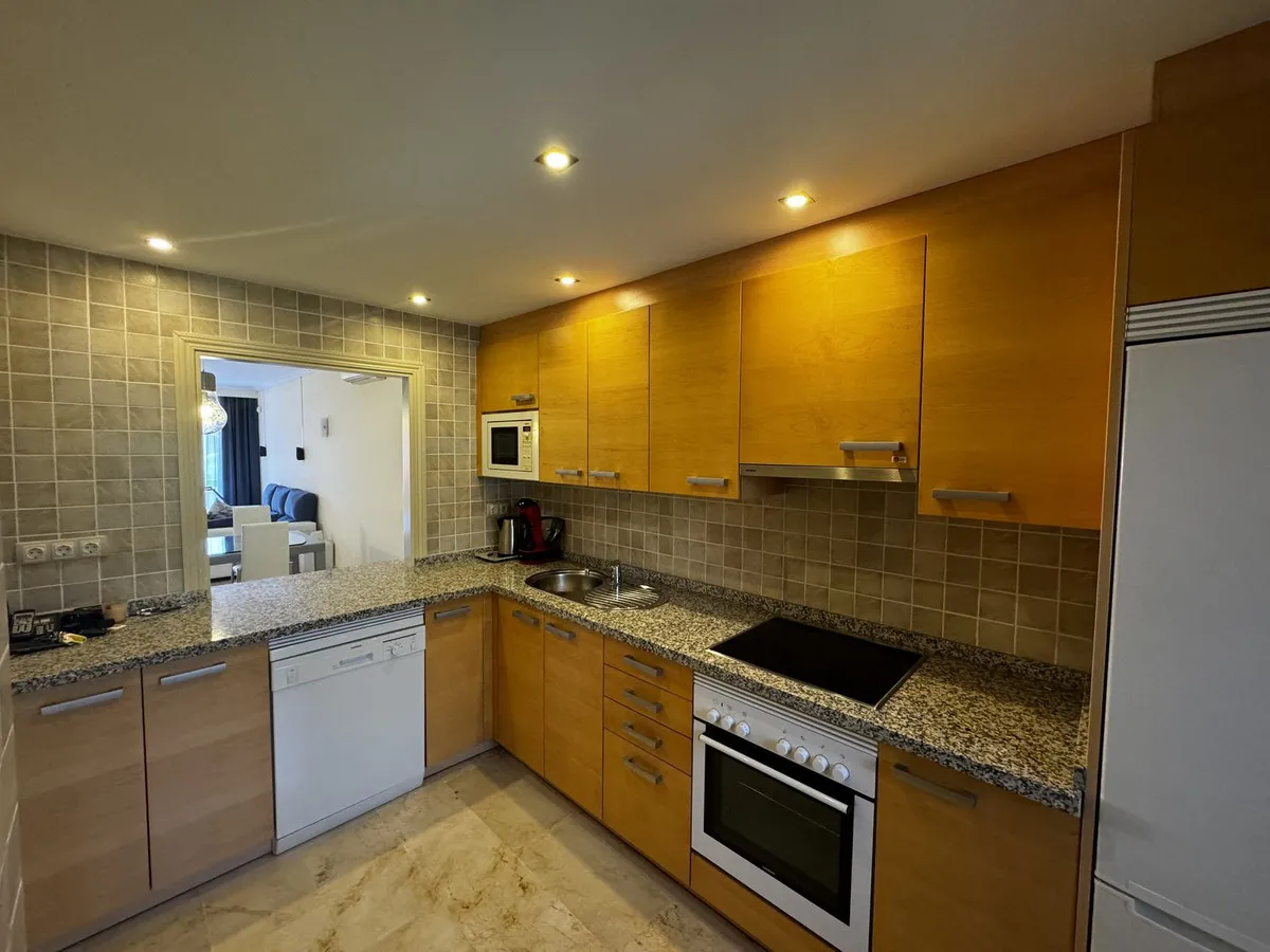 bf515980-c750-43cb-852f-49a68a5b078b