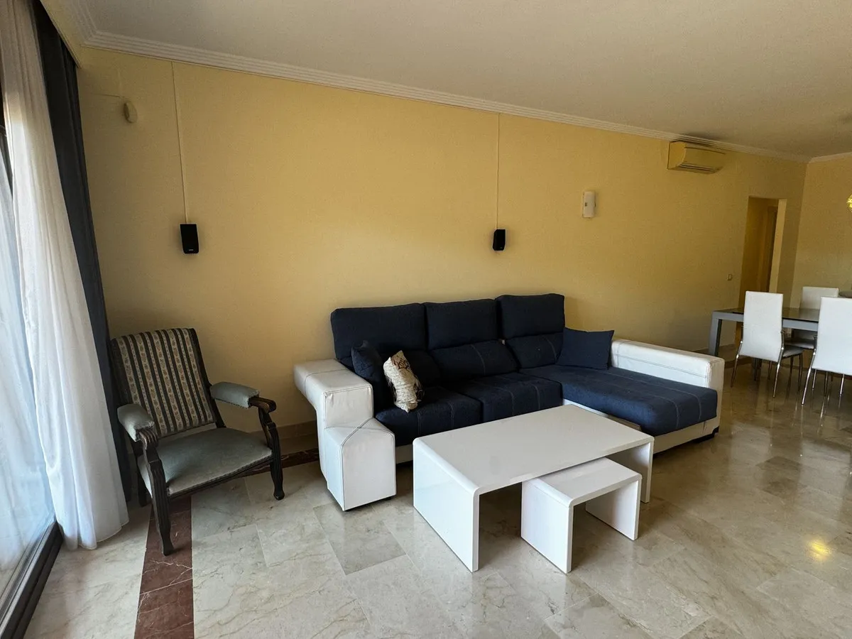 e05dc9f0-718f-4a80-8f8b-d02bc45802e8