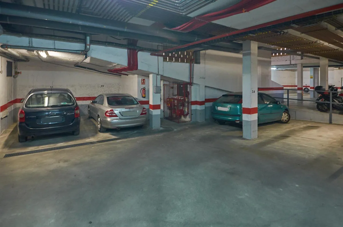 90b7b908-e680-40a7-a729-5262a7e277d6