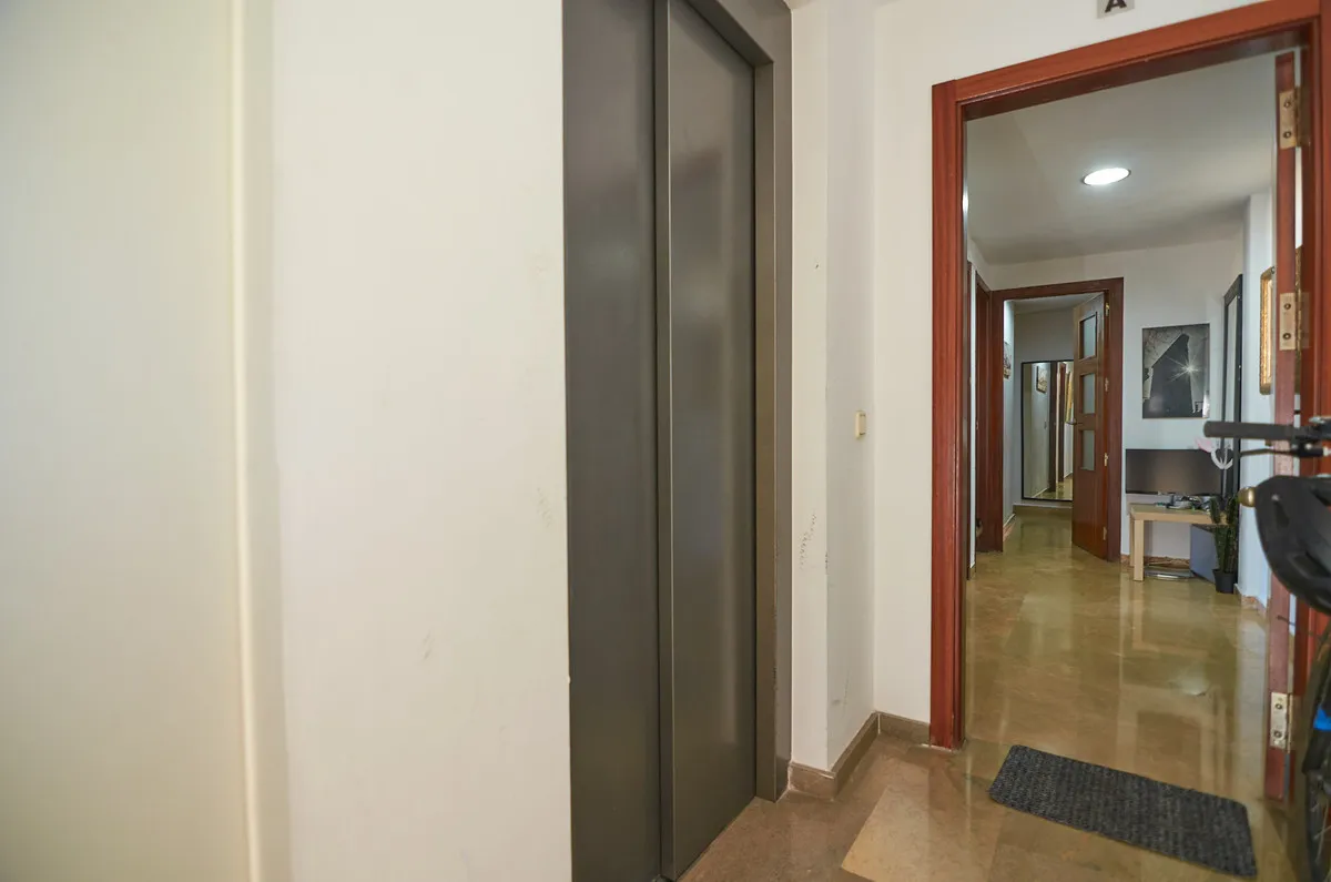 c16879b1-d9d1-42c3-bfa5-476cea7a74e3