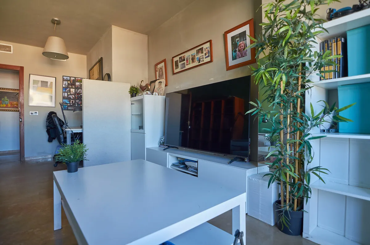 ddf4a50c-9376-41a7-a7f9-02c950a9fb88