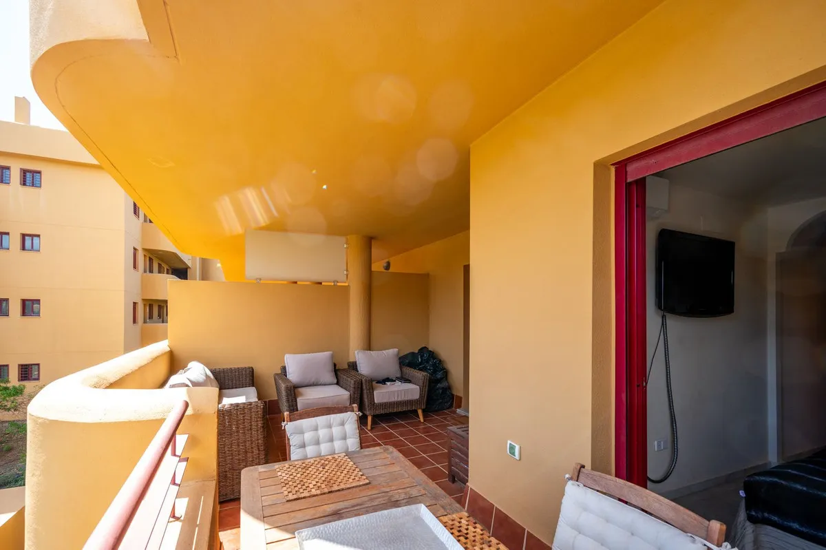 24bf5efe-6a5b-4777-86a0-c00a13500a1b