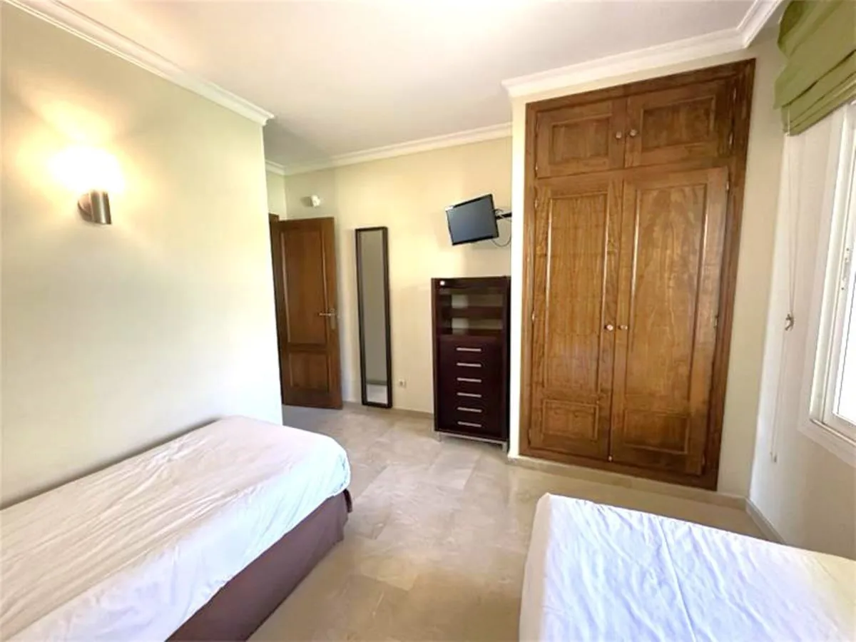 ff461df8-5f0d-4277-bd97-e18bdcb198ac