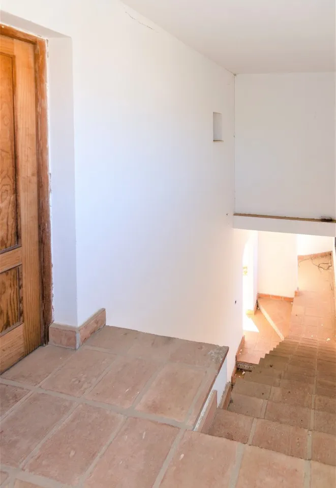 2e74ba08-00a5-4f84-bb42-1ae36709016d