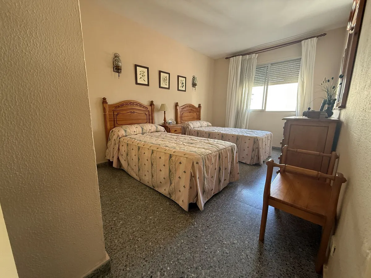 9c2d05bf-2e39-426a-aefd-4cbc49d336de