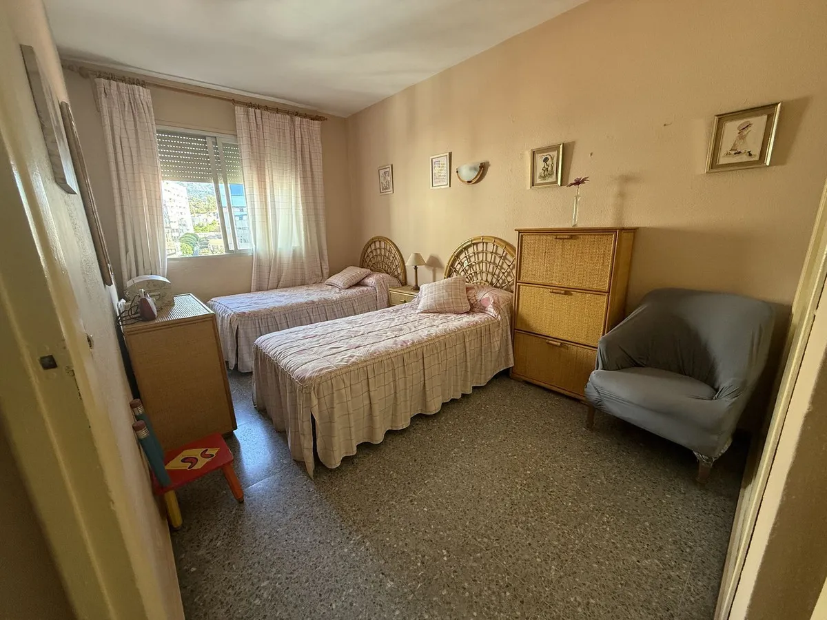 da2817a4-d3c6-4e2e-a160-18c870911074