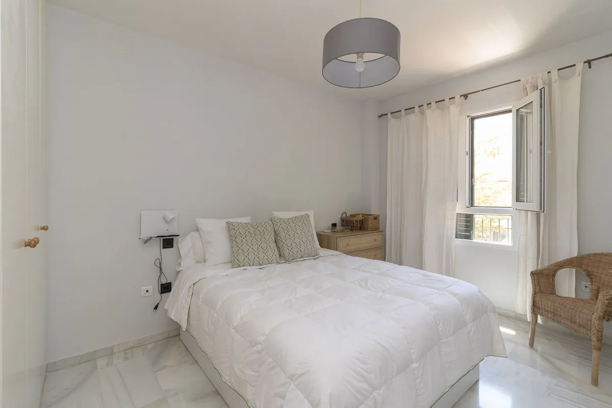 767556a2-5602-44c3-912f-0f41188a9519