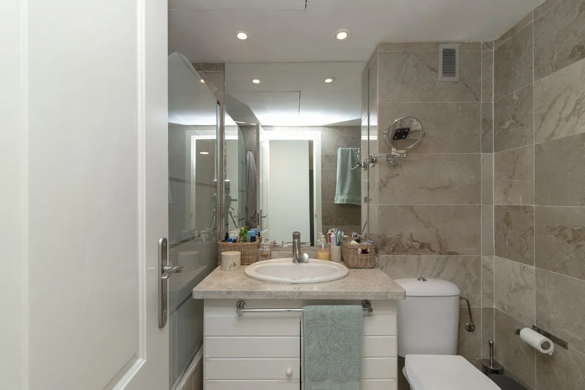 8304de93-1012-4161-bb2d-2c6d0ee4fd69