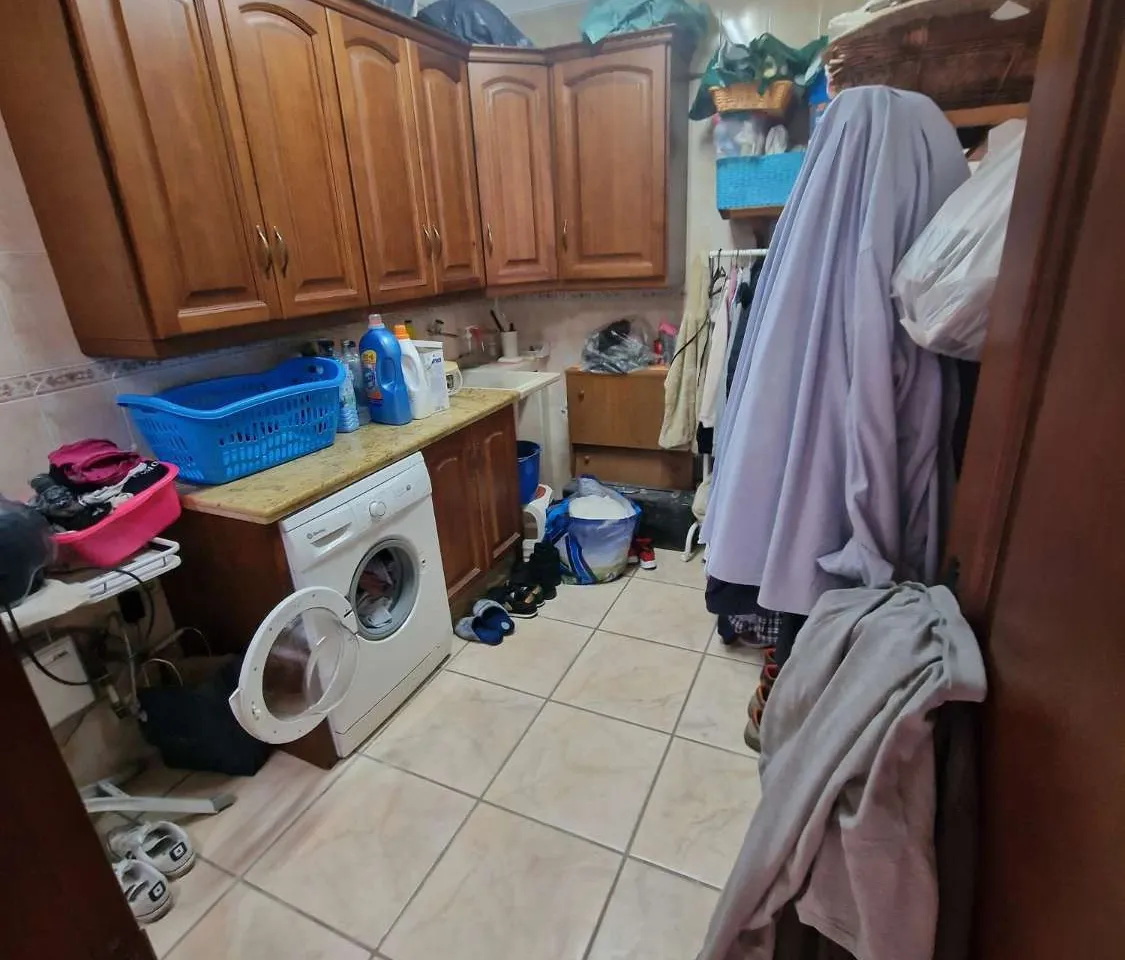 e2915434-f4cc-49e2-b00c-5a1e6b13ae36